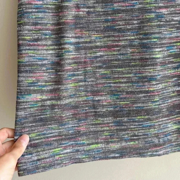 Stranded Grey/Pink/Blue/Green Heathered Short Sleeve Shirt, Keyhole Back, Large - Picture 13 of 16